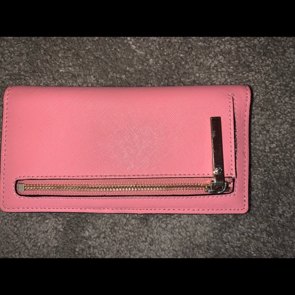 Kate Spade wallet - Picture 3 of 3
